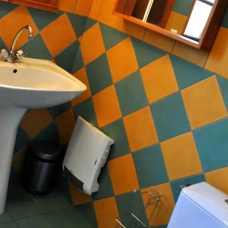 Holiday home Chaleureux Avec Cheminee, Terrasse Et Jardin Clos - Animaux Acceptes - Fr-1-496-30